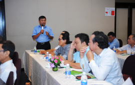 GS.TS Lê Quan Nghiệm phát biểu ý kiến